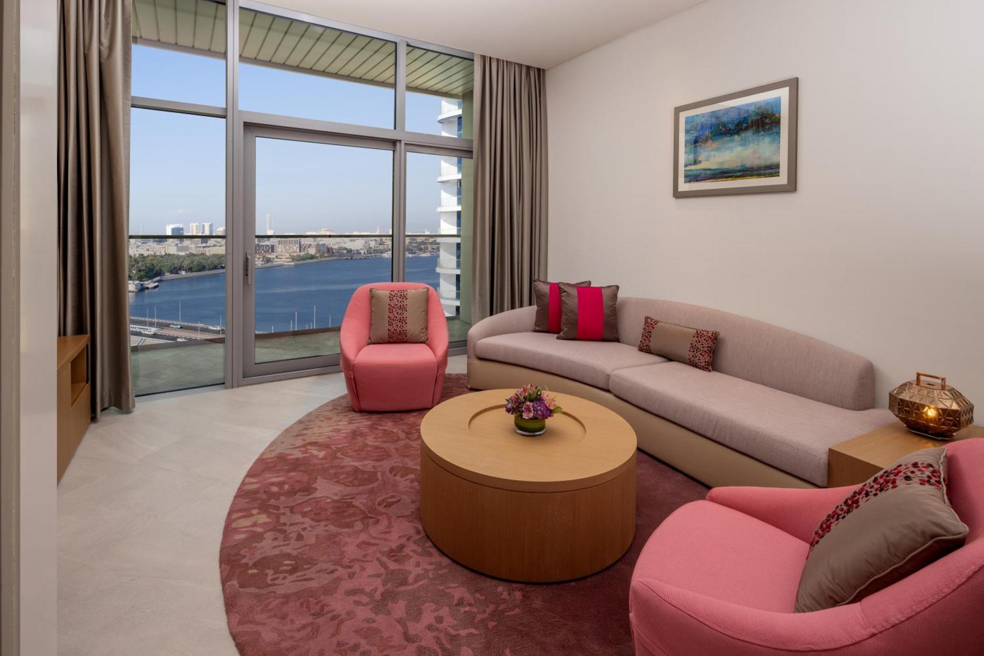 Hilton Dubai Creek Hotel & Residences Zewnętrze zdjęcie